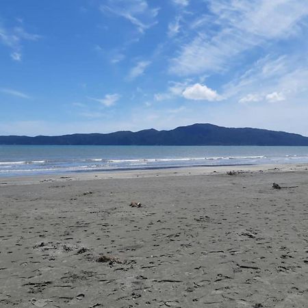 Raumati Guest House 帕拉帕拉乌穆 外观 照片